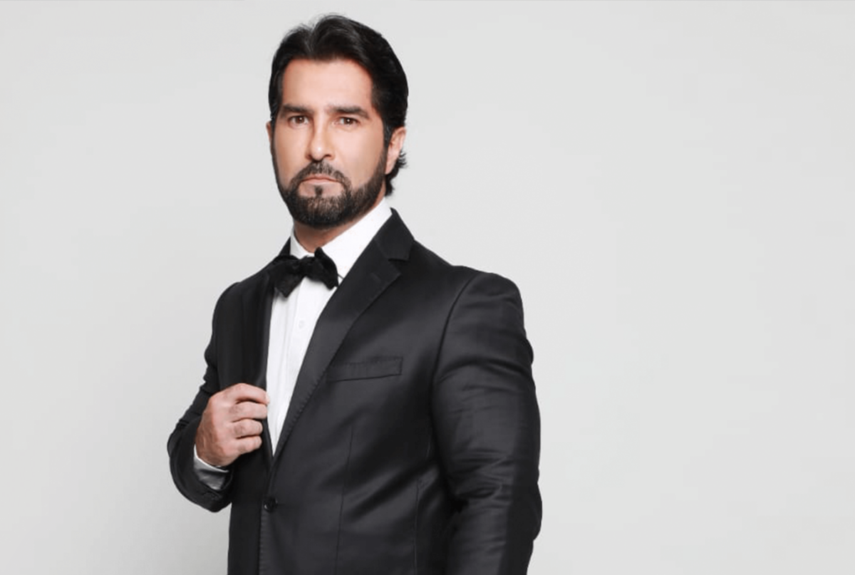 ENTREVISTA: Arturo Carmona regresa a BC con “Perfume de Gardenia”