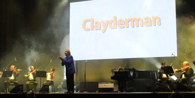 Richard Clayderman brindó baladas que enamoraron a Tijuana