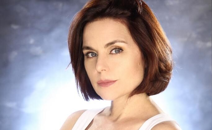 Adriana Deangelis protagoniza su primer filme de suspenso “Presencias”