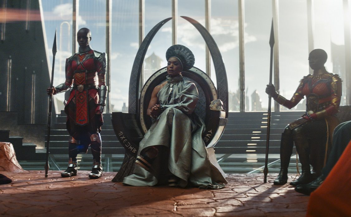 “BLACK PANTHER: WAKANDA FOREVER” inicia en cines, acompañado de un creativo paisaje sonoro.