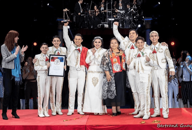 Hermanos Caballero conquistan España con cuádruple salto mortal