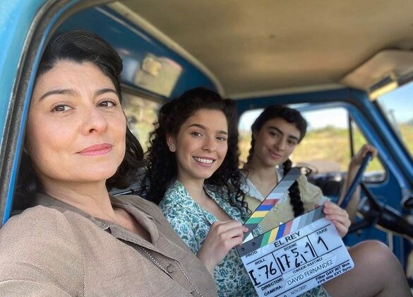 Marissa Saavedra es ‘Doña Paula’, madre buena y abnegada de Vicente Fernández