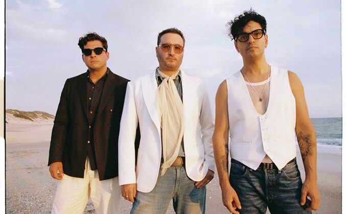 Reik y Carin León lanzan sorpresiva colaboración “El Correcto”