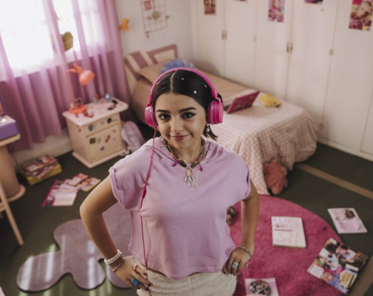 Alma Zarza confiesa su primer amor en “7 días”