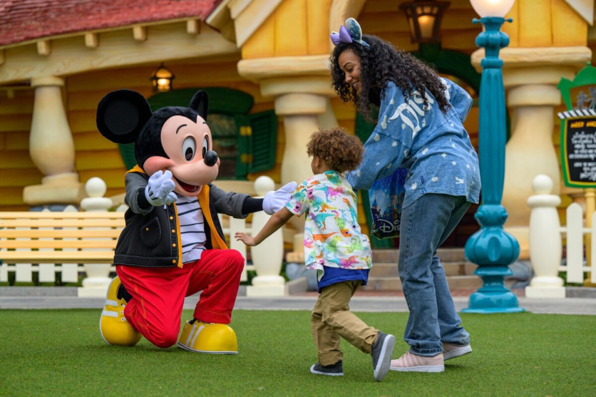 Ofertas especiales de boletos para niños y de hoteles en Disneyland Resort