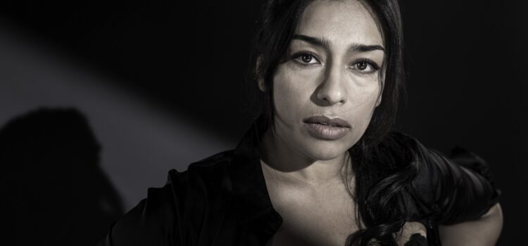 Adriana Paz protagonizará “Ceniza en la boca”