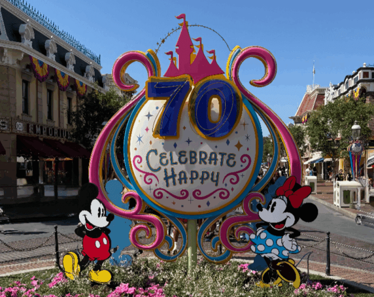 Disneyland Resort te consiente en su 70 Aniversario