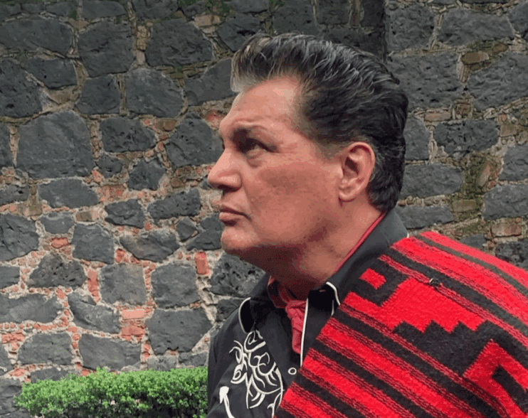 Antonio de Carlo presenta sencillo ‘El Rey Disruptivo’