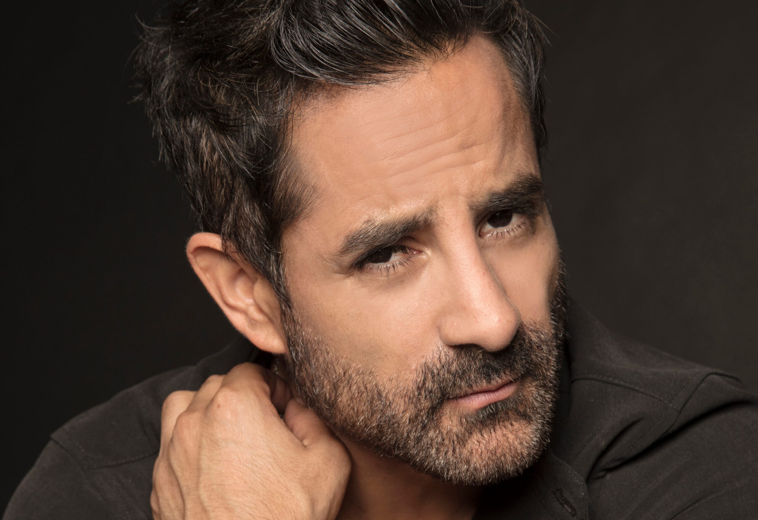 Aarón Balderi se integra a la cuarta temporada de “Rosario Tijeras” 