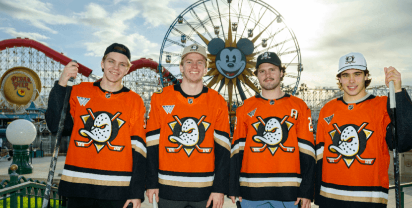 Disney California Adventure celebra el día de Anaheim Ducks Hockey Club
