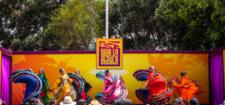 Celebra los tacos SoCal Taco Fest en Viva la Música de SeaWorld San Diego 