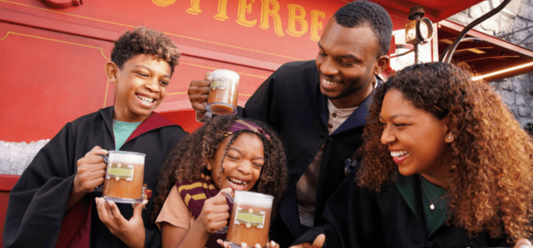 Celebran temporada de Butterbeer en The Wizarding World Of Hally Potter