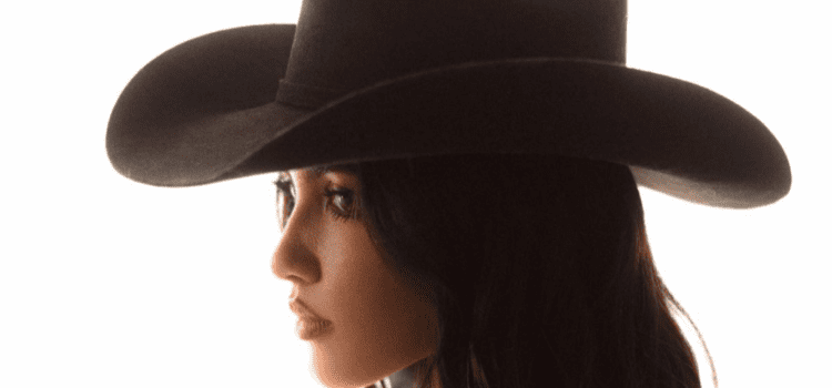 Irany lanza “Bandera Roja” e incursiona en el regional mexicano