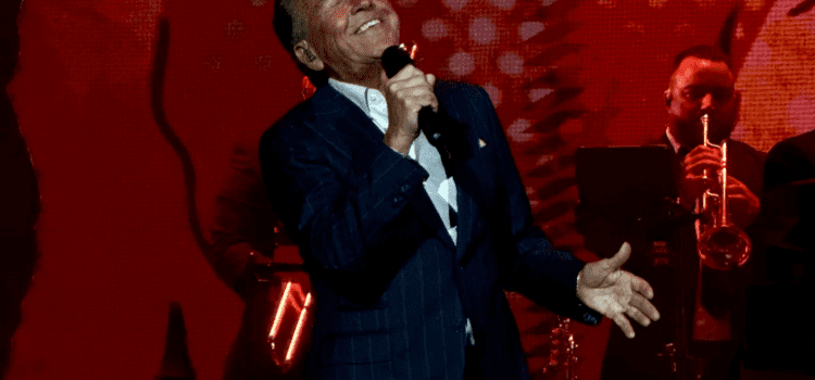 Ricardo Montaner presentó más que un concierto, una entrega de amor