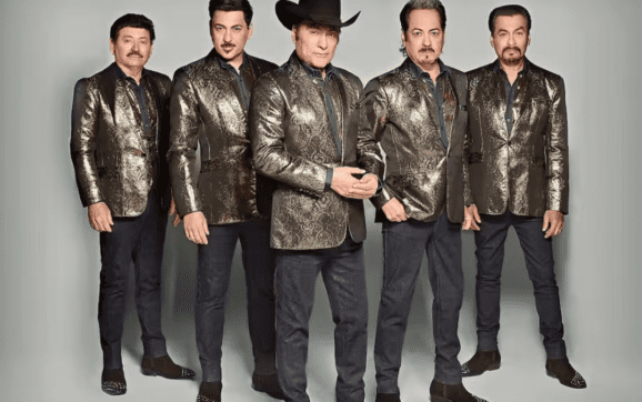 Los Tigres del Norte conquistan con su Tour 2026 y girarán por Tijuana