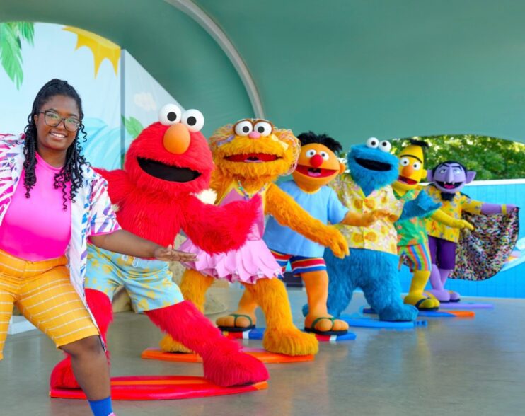 Sumérgete en la diversión veraniega en Sesame Place San Diego