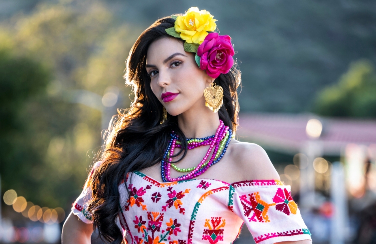 Mildred Feuchter canta y actúa en la telenovela “Mi Rival”
