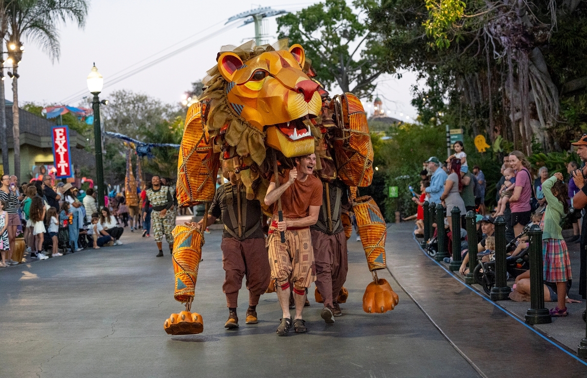Nighttime Zoo regresa por último año a San Diego Zoo